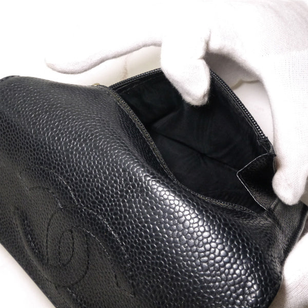 CHANEL　ココステッチ三つ折ミドル財布（黒/キャビアスキン）
