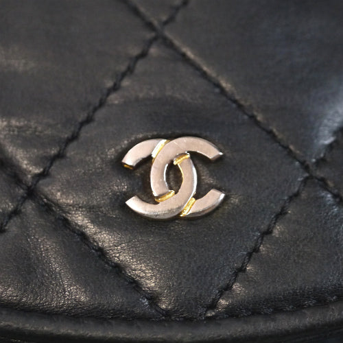 CHANELラムマトラッセ　ショルダー（黒）