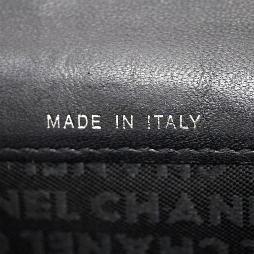 CHANEL　アイコン型押し長財布（黒）