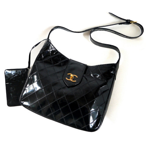 OLD CHANEL　パテント　ショルダー（黒）