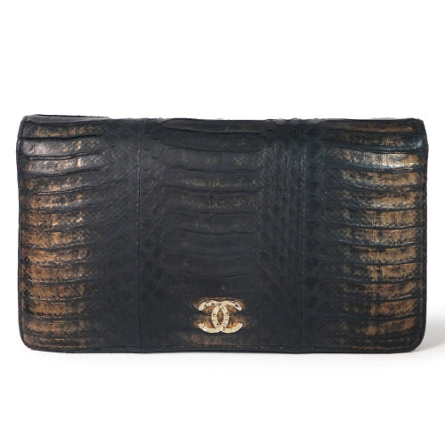 CHANEL　レア!パイソン長財布（黒）