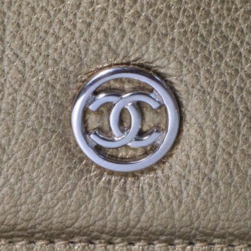 CHANEL 本革 シャンパンゴールド長財布