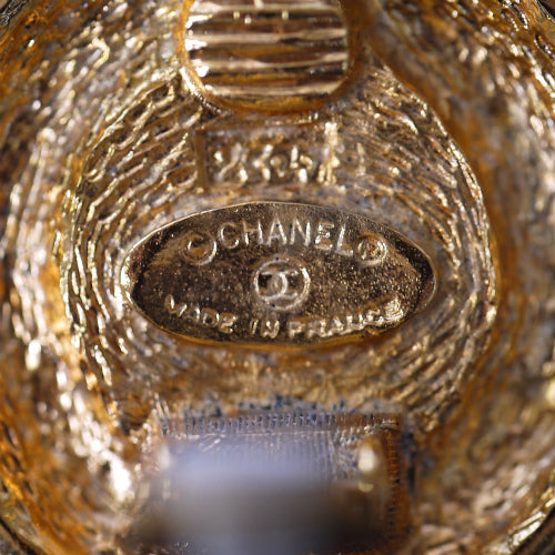 CHANEL　イヤリング（ゴールド　大パール）