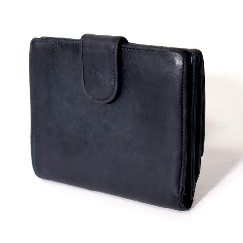 OLD CHANEL ラムスキン２つ折れ財布（大ココ・黒）