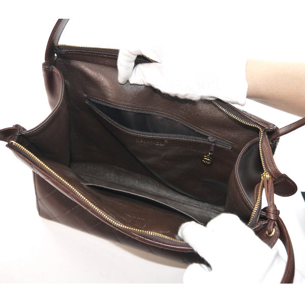 OLD CHANEL　マトラッセ大型ハンドバッグ（濃茶・ラムスキン）