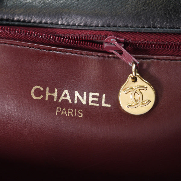 OLD CHANEL マトラッセチェーンショルダー（黒/ラムスキン）