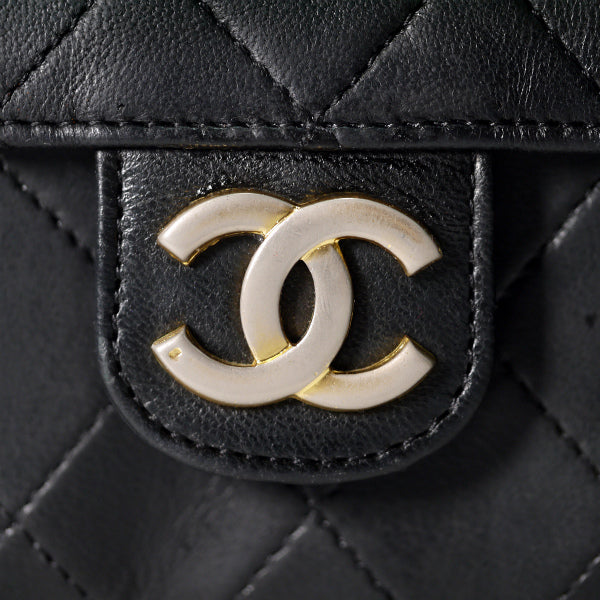 OLD CHANEL マトラッセチェーンショルダー（黒/ラムスキン）