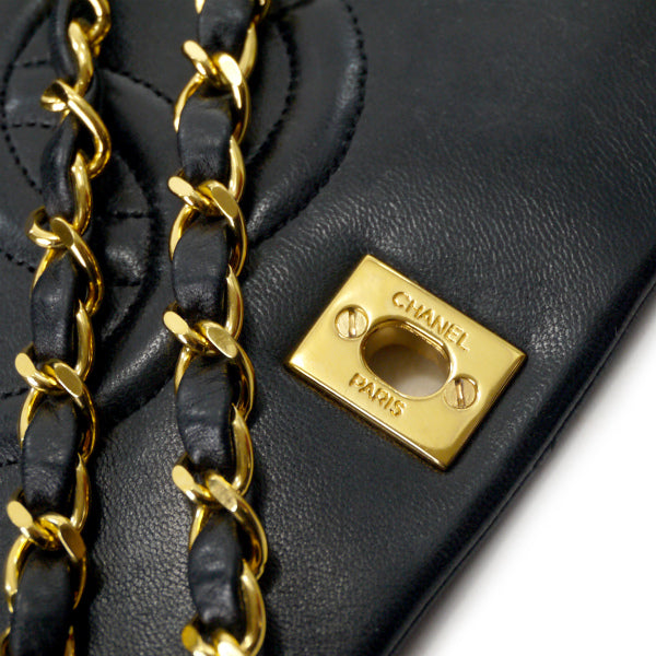 OLD CHANEL 80s定番マトラッセ フルフラップチェーンバッグ