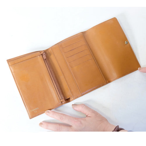 OLD CHANEL  ココマーク キャビアスキン 財布（茶）