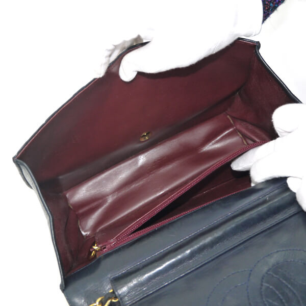 OLD CHANEL マトラッセ定番チェーンショルダー25（黒/ラムスキン）