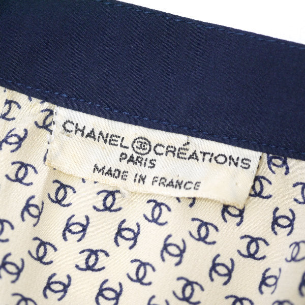 OLD CHANEL ココマーク柄 ボウタイブラウス（紺）