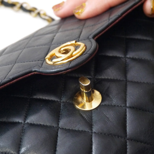 OLD CHANEL　マトラッセ　チェーンバッグ（黒）