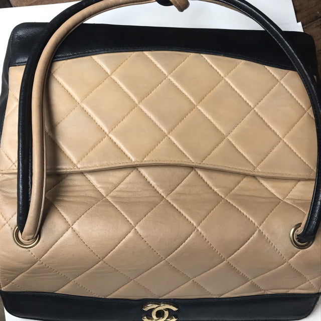OLD CHANEL　マトラッセショルダー（バイカラー）