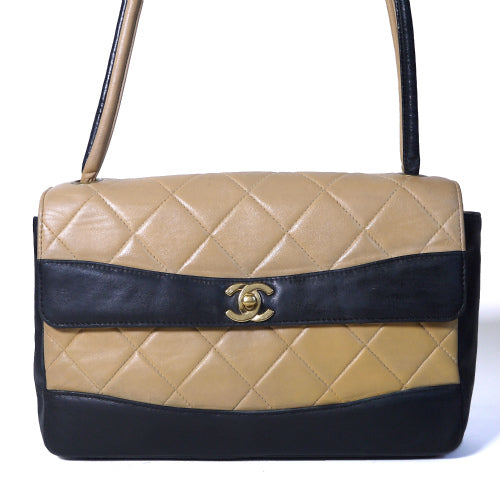 OLD CHANEL　マトラッセショルダー（バイカラー）