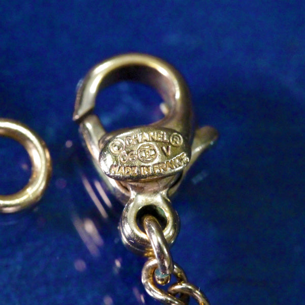 CHANEL ココマークネックレス（シャンパンゴールド）