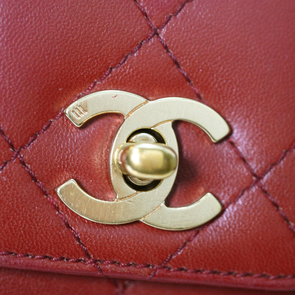 OLD CHANEL　マトラッセハンドバッグ（赤）