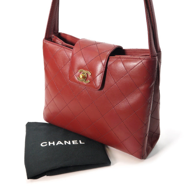 OLD CHANEL　マトラッセハンドバッグ（赤）
