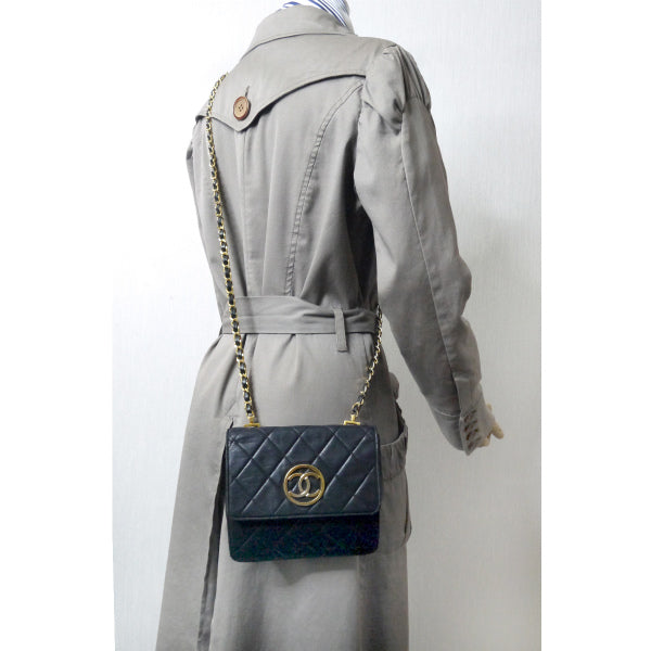 CHANEL ココマーク マトラッセチェーンポシェット