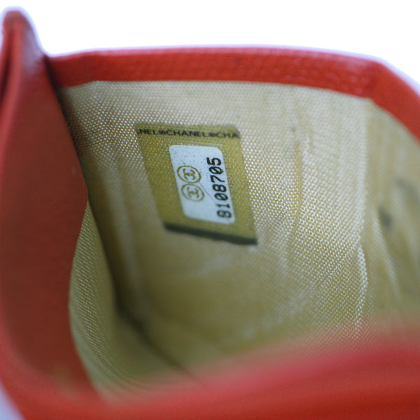 CHANEL ココボタンカードケース（赤）