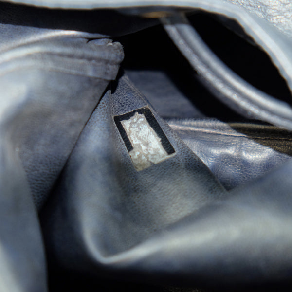 OLD CHANEL　総革マトラッセ巾着チェーンショルダー（紺）