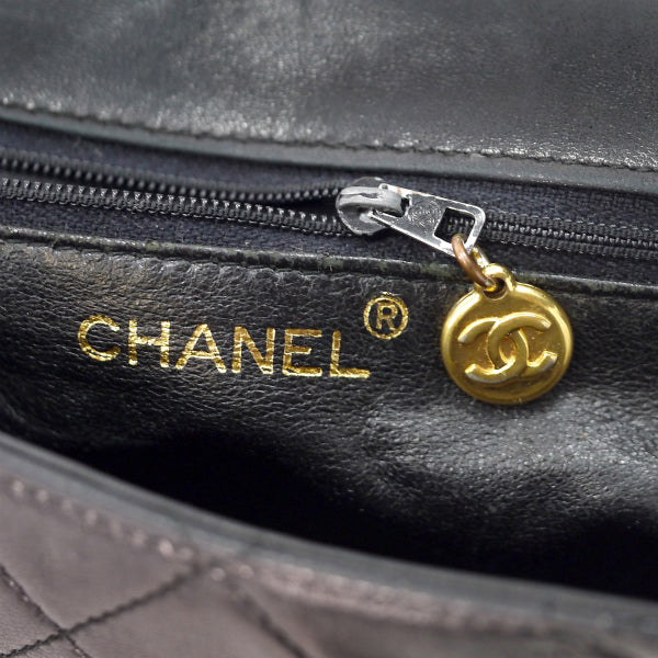OLD CHANEL ラムスキンマトラッセ ココマークショルダー（黒）