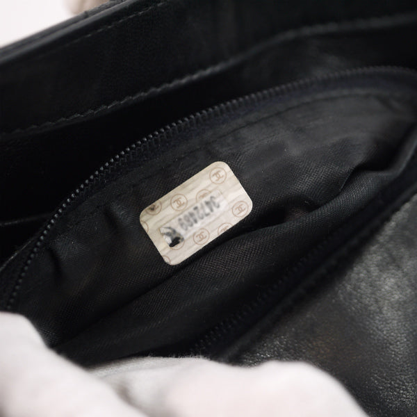 OLD CHANEL ラムスキンマトラッセ ココマークショルダー（黒）