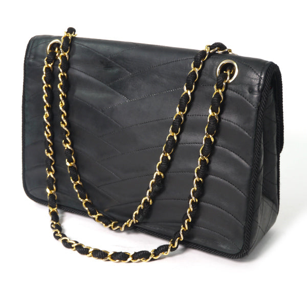 OLD CHANEL 波型ステッチ Wチェーンバッグ（黒/ラムスキン）