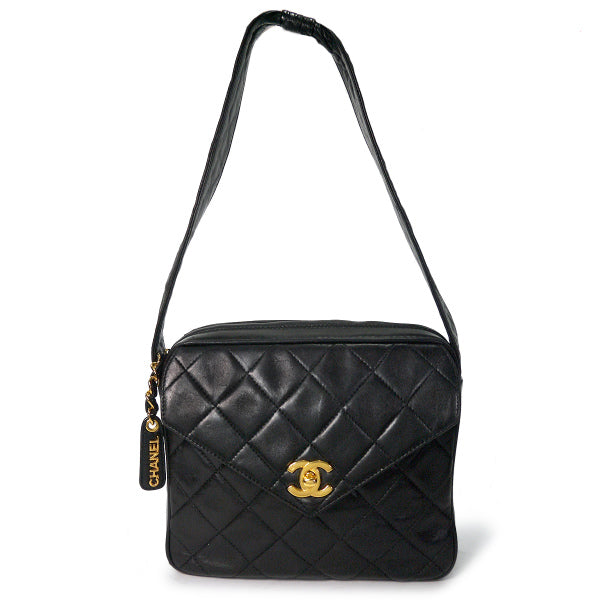 OLD CHANEL　マトラッセ スクエアワンショルダー（黒/ラムスキン）