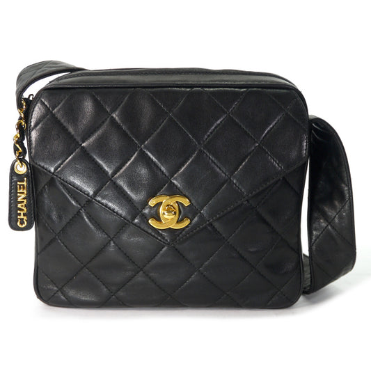 OLD CHANEL　マトラッセ スクエアワンショルダー（黒/ラムスキン）