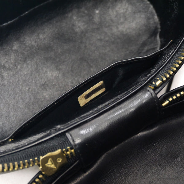 OLD CHANEL 80s!フリンジ付 ンショルダー（黒）