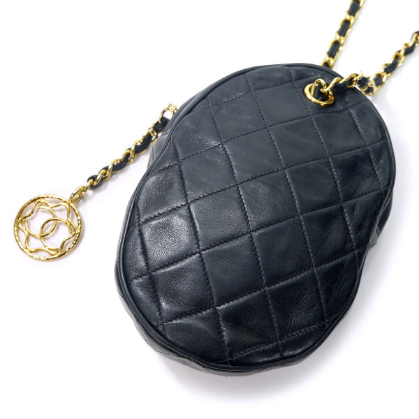 OLD CHANEL　チャーム付マトラッセ 楕円型ミニチェーンショルダー（黒）
