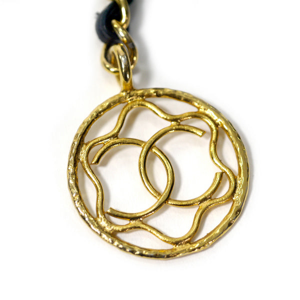 OLD CHANEL　チャーム付マトラッセ 楕円型ミニチェーンショルダー（黒）