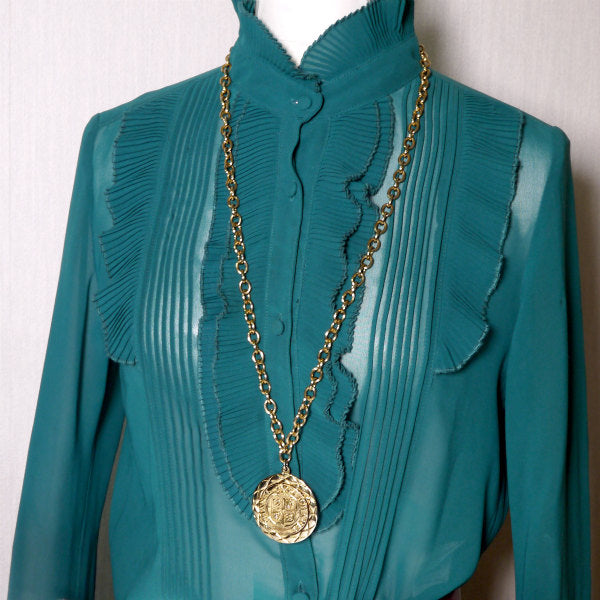 OLD CHANEL　ココマーク×ライオン ラウンドトップネックレス