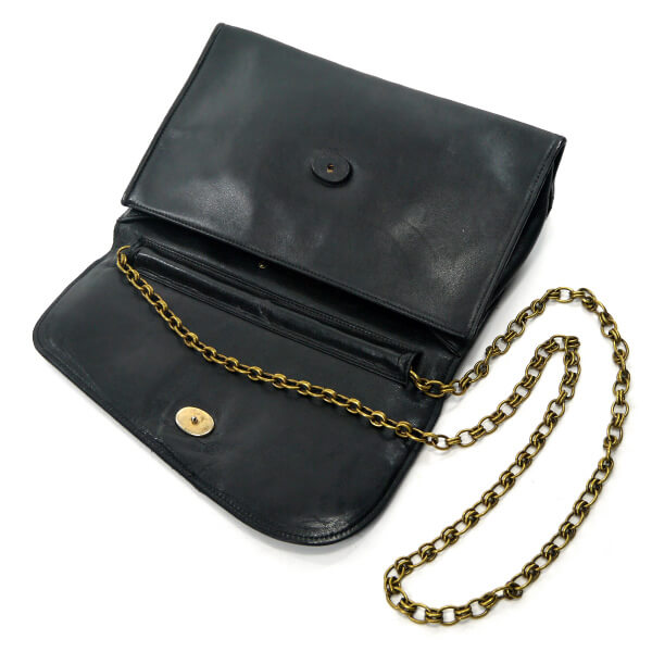 OLD CHANEL　ココマークステッチ 斜めフラップチェーンバッグ（黒）