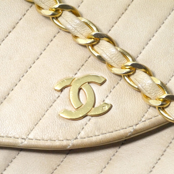 OLD CHANEL　マドモアゼルステッチ チェーンバッグ（ベージュ）