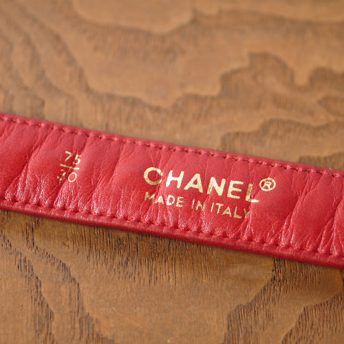 OLD CHANEL　チェーン×レザーベルト(赤）