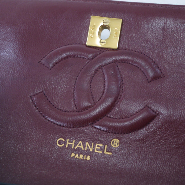 OLD CHANEL マドモアゼルステッチ チェーンバッグ（黒）