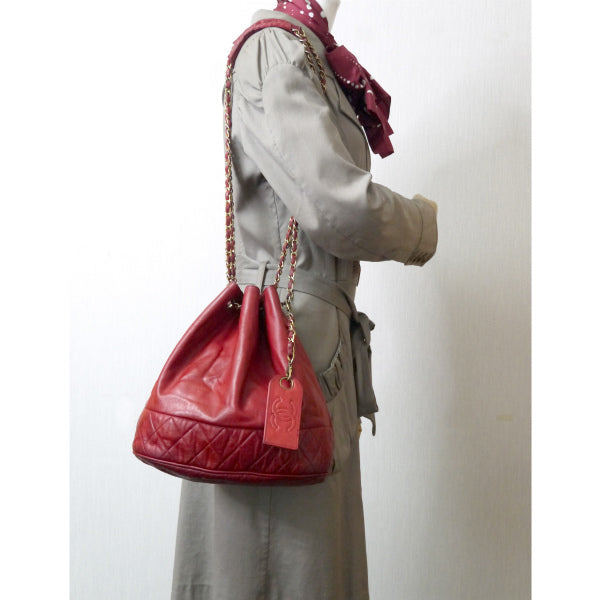 OLD CHANEL　マトラッセ巾着Wチェーンショルダー（赤）