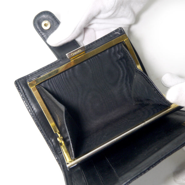 OLD CHANEL　ココステッチがま口折財布（黒/キャビアスキン）