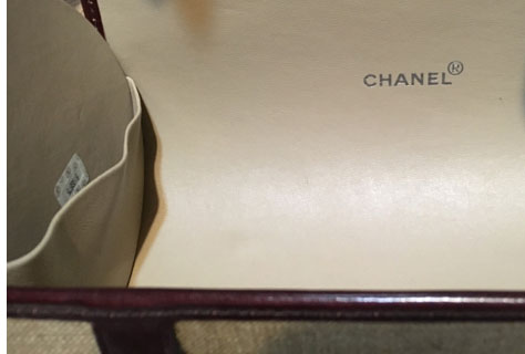 CHANEL 筒型バニティバッグ