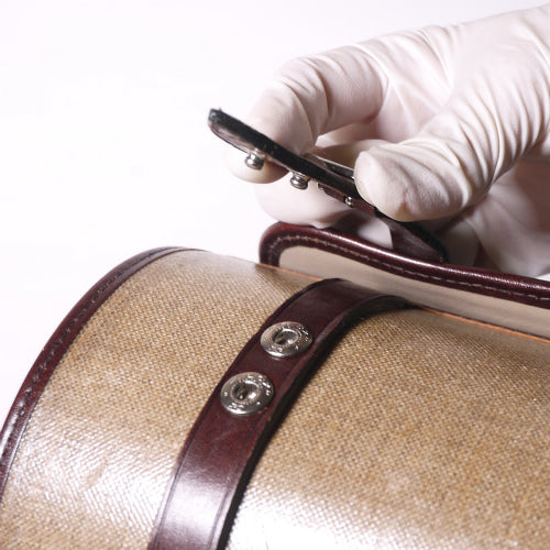 CHANEL 筒型バニティバッグ