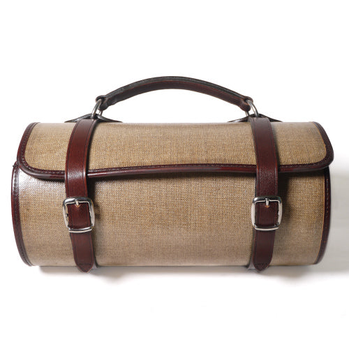 CHANEL 筒型バニティバッグ