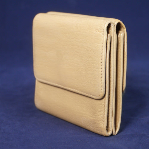 CHANEL ココマーク３つ折れベージュ財布