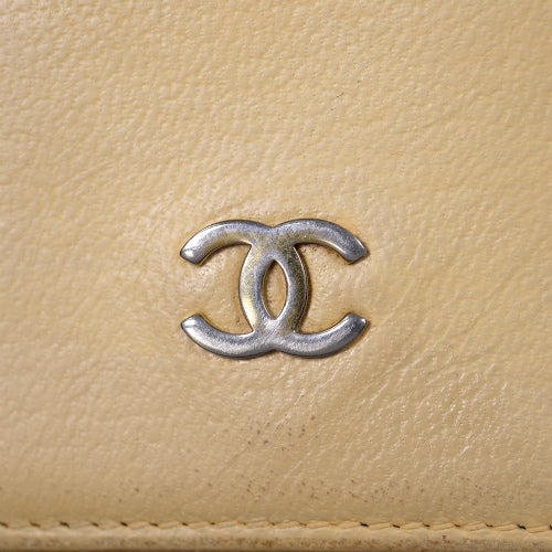 CHANEL ココマーク３つ折れベージュ財布