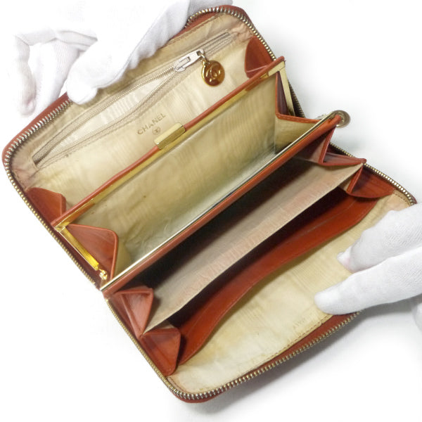 OLD CHANEL　ココステッチ ラウンドジップがま口長財布（オレンジ/キャビアスキン）