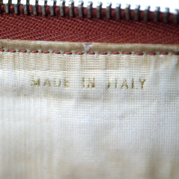 OLD CHANEL　ココステッチ ラウンドジップがま口長財布（オレンジ/キャビアスキン）