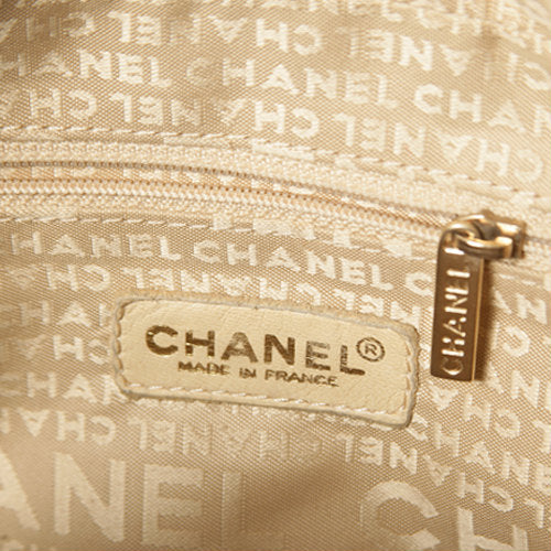 CHANEL　チョコバーチェーンショルダー（ピンク）