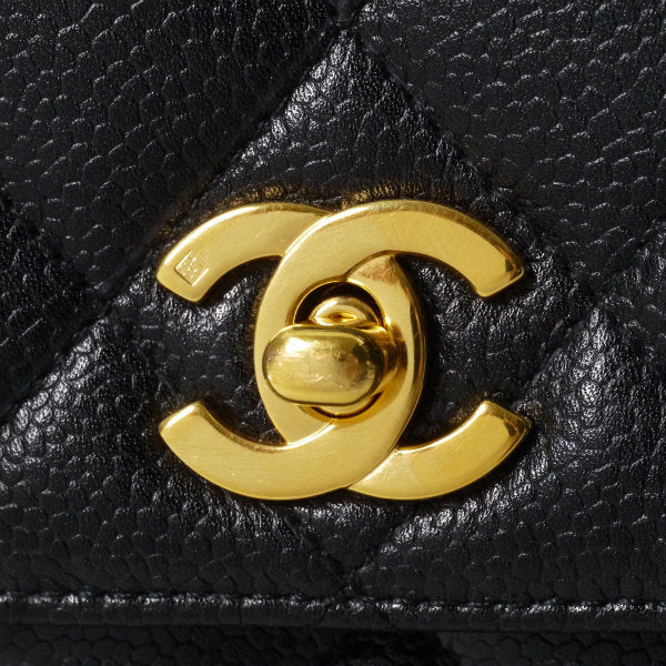 OLD CHANEL　極美品!!スクエア型チェーンバッグ（黒/キャビアスキン）