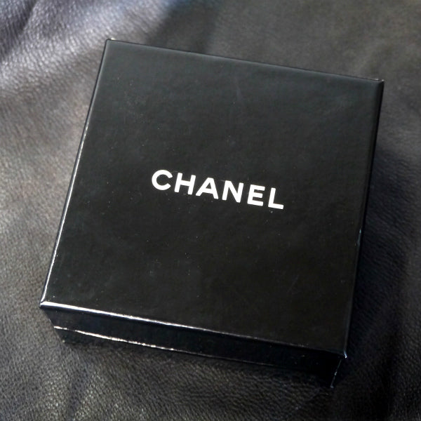 OLD CHANEL　イヤリング（大　パール）