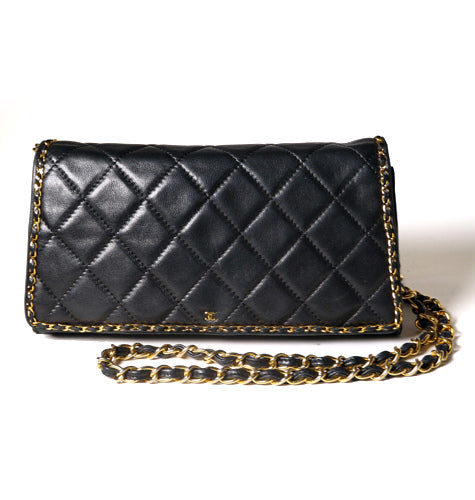 OLD CHANEL チェーンマトラッセ　ポシェット（黒））